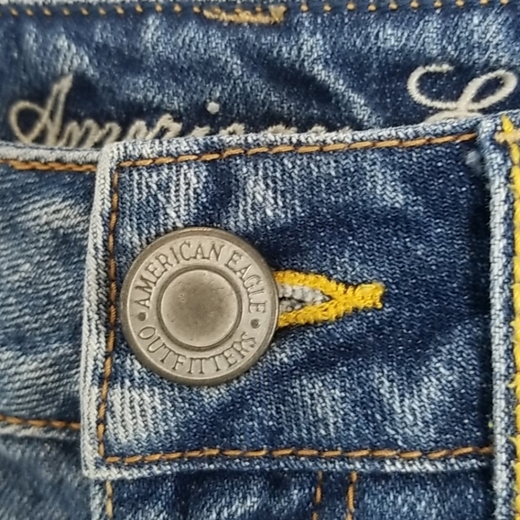 American Eagle denim jean distressed ripped holes rips shorts size 0 - Picture 4 of 8
